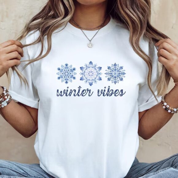 Tops - Winter Vibes Shirt, Graphic Christmas Shirt, Cozy Winter Graphic Tee
